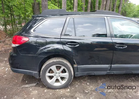 2013 Subaru Outback 2.5I Premium из США, поврежденный, VIN 4S4BRCGC9D3239370